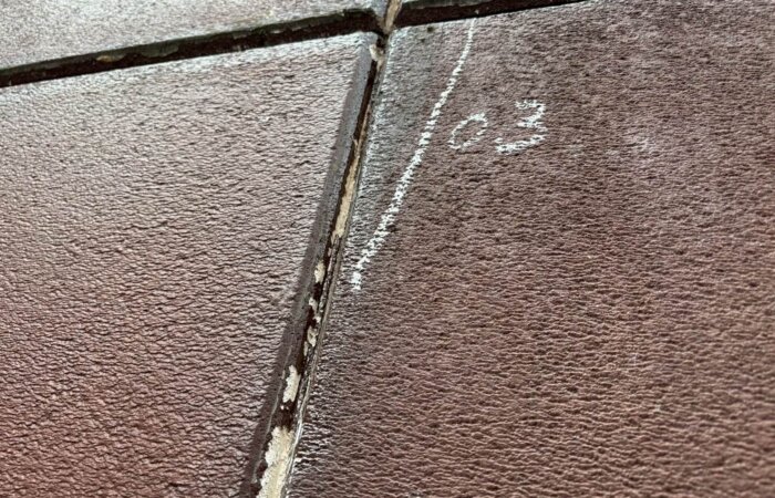 LINE_ALBUM_下地補修施工写真_250725_14